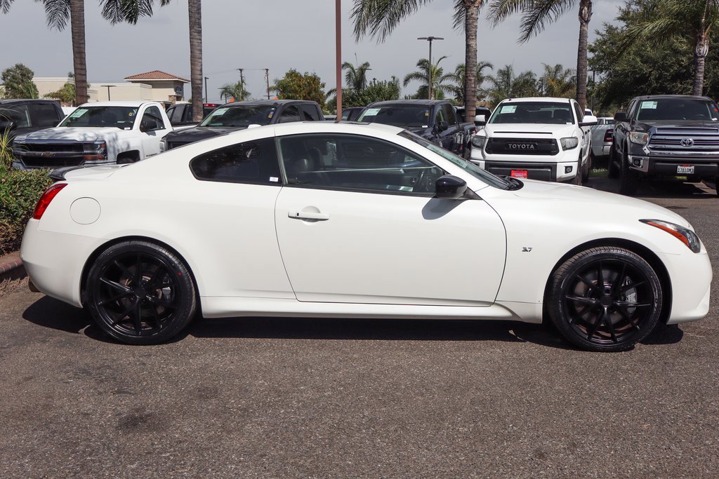 Used 2015 INFINITI Q60 Sport Limited image 10
