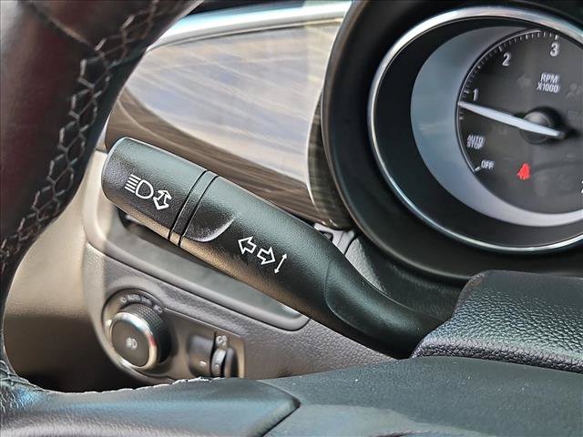 Certified 2019 Buick Envision Essence AWD/4WD image 17