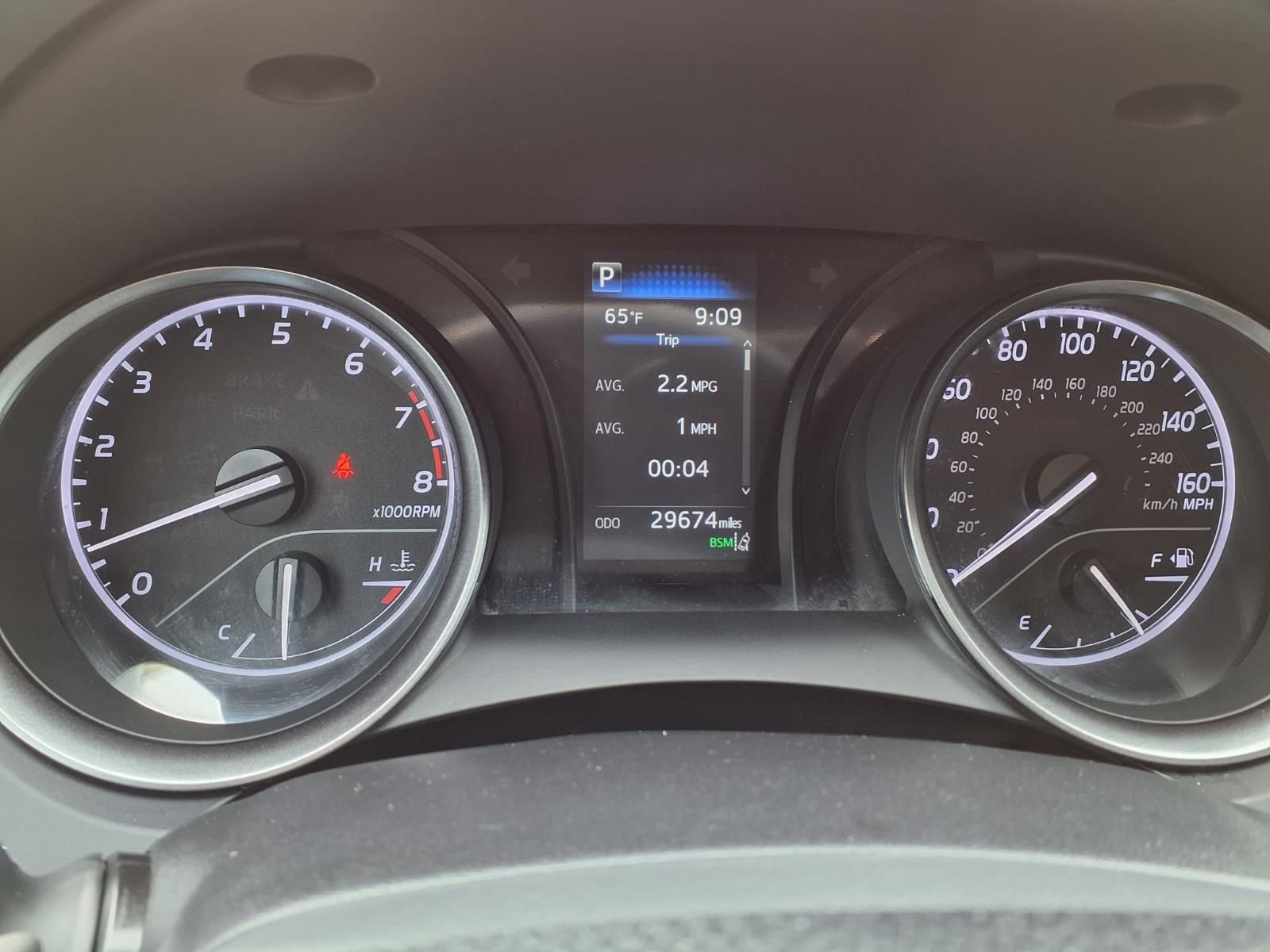 Used 2022 Toyota Camry SE w/ Audio Upgrade Package FWD image 13