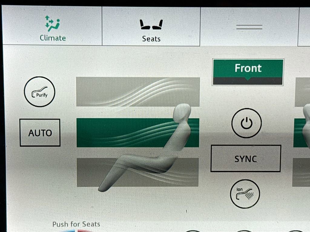 Used 2022 Land Rover Range Rover Westminster Edition image 22