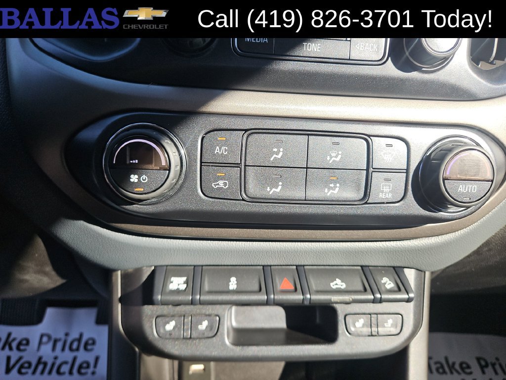Used 2017 Chevrolet Colorado Z71 AWD/4WD image 18