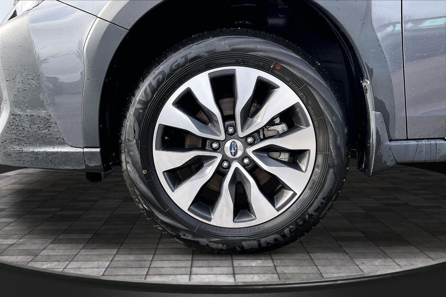 Certified 2025 Subaru Outback Limited AWD/4WD image 8