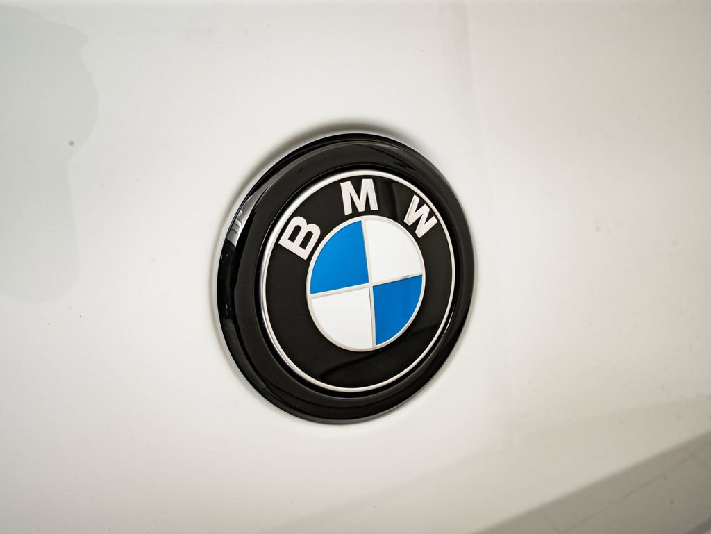 New 2026 BMW X2 xDrive28i w/ Technology Package AWD/4WD image 17