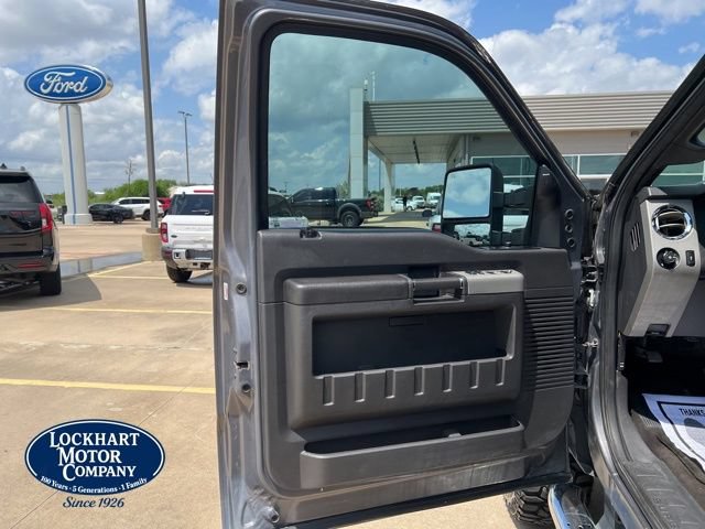 Used 2013 Ford F250 Lariat w/ Lariat Ultimate Pkg AWD/4WD image 11