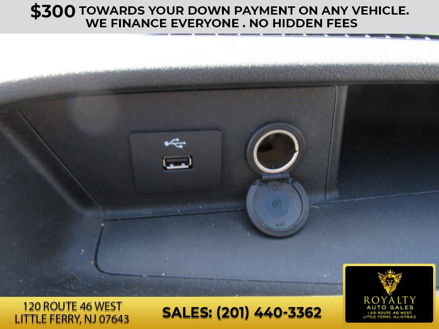 Used 2020 Ford Transit 350 XL image 15