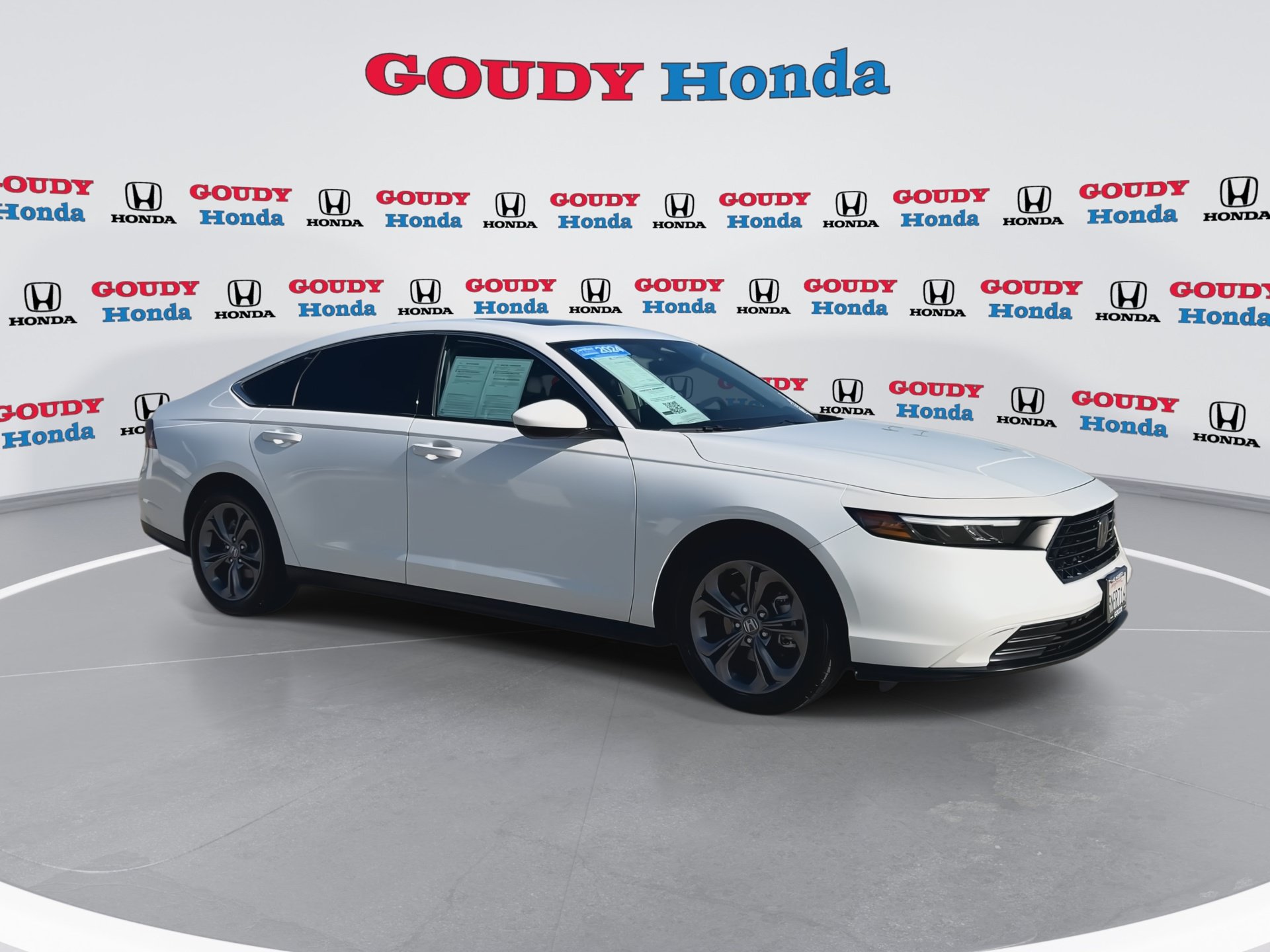 Certified 2024 Honda Accord EX image 2
