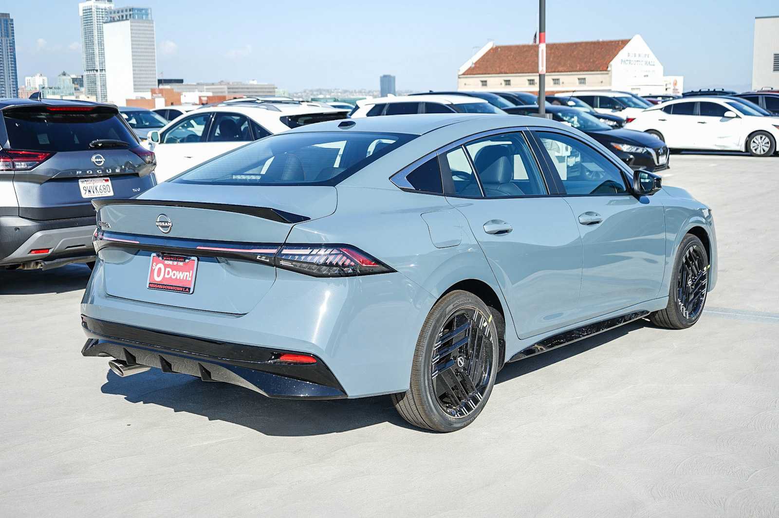 New 2027 Nissan Sentra SR w/ SR Premium Package FWD image 8