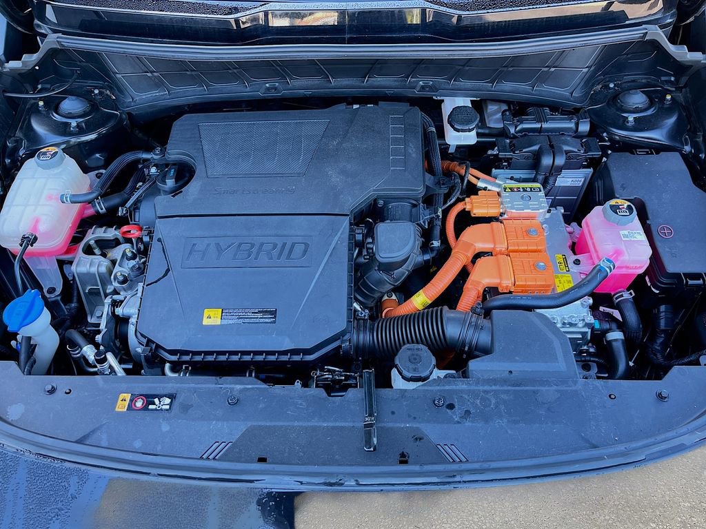 Certified 2023 Kia Niro EX Touring image 29