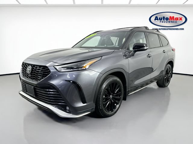 Used 2023 Toyota Highlander XSE AWD/4WD image 5