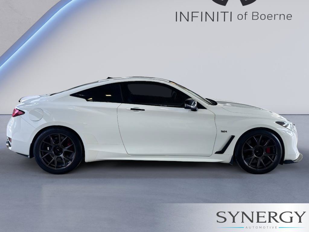 Used 2019 INFINITI Q60 3.0t Luxe RWD image 4