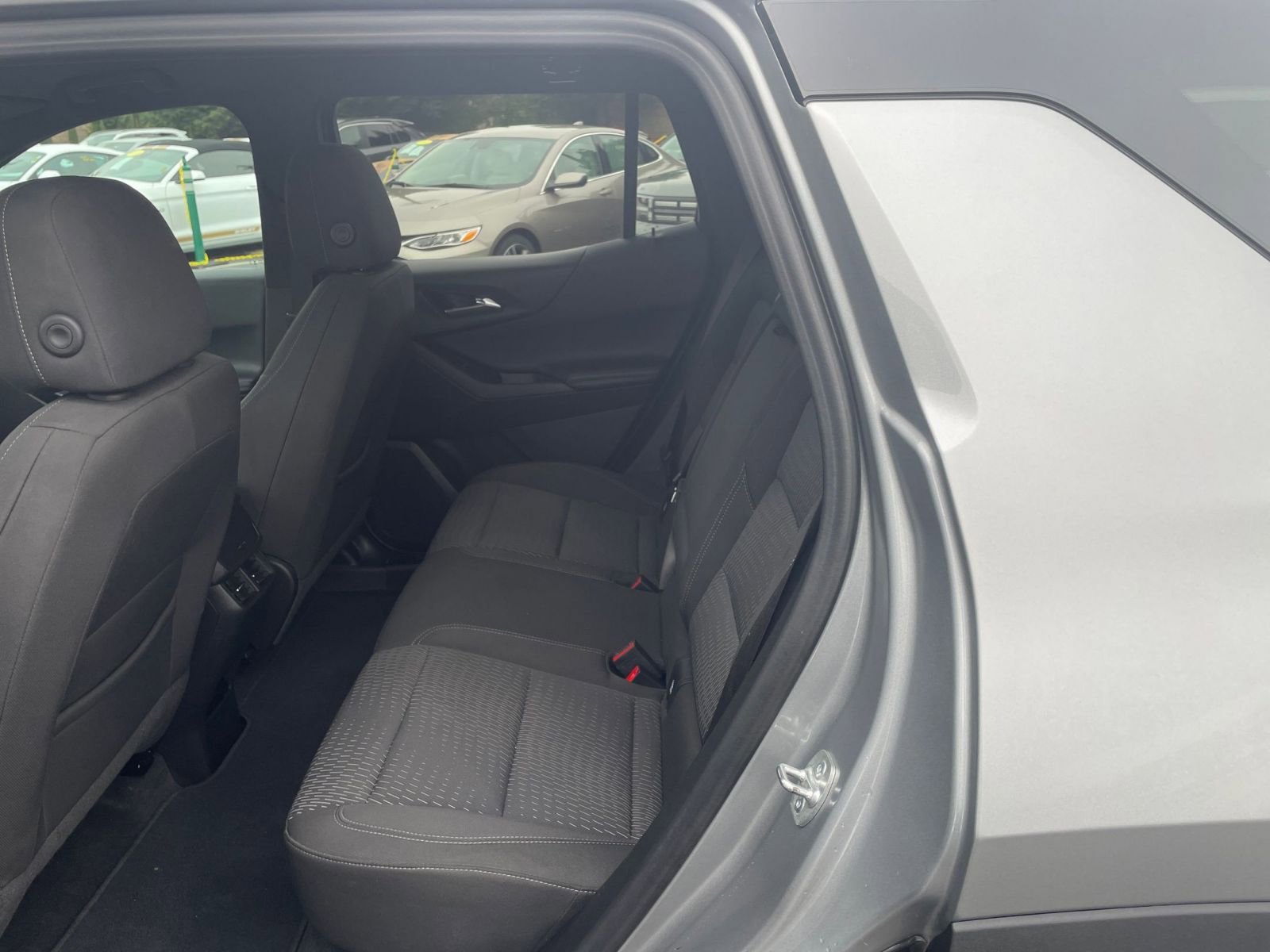 Used 2025 Chevrolet Equinox LT image 20