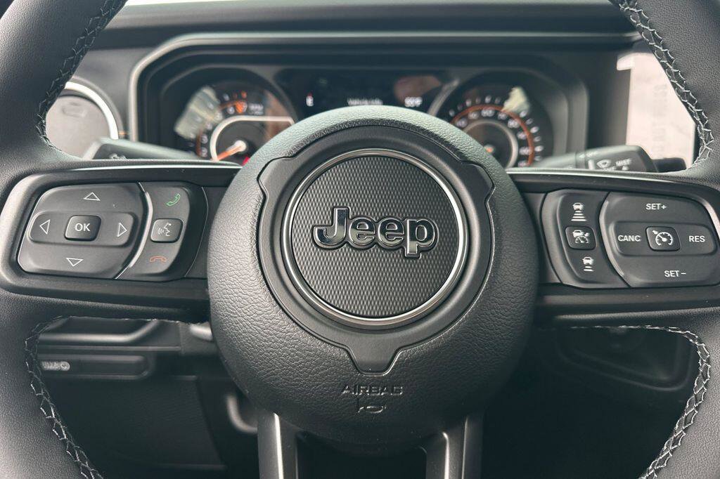New 2026 Jeep Gladiator Sport AWD/4WD image 23