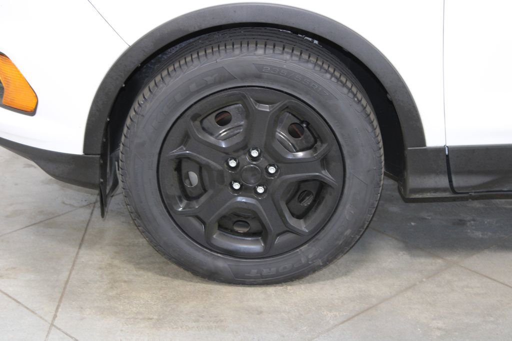 Used 2017 Ford Escape S image 18