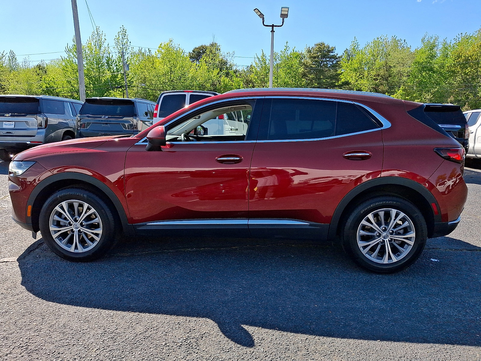Used 2023 Buick Envision Preferred FWD image 4