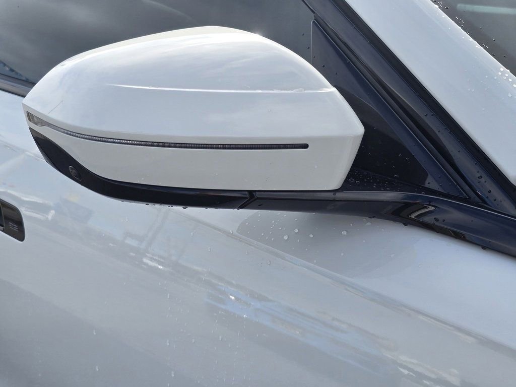 Used 2024 BMW i7 xDrive60 image 28