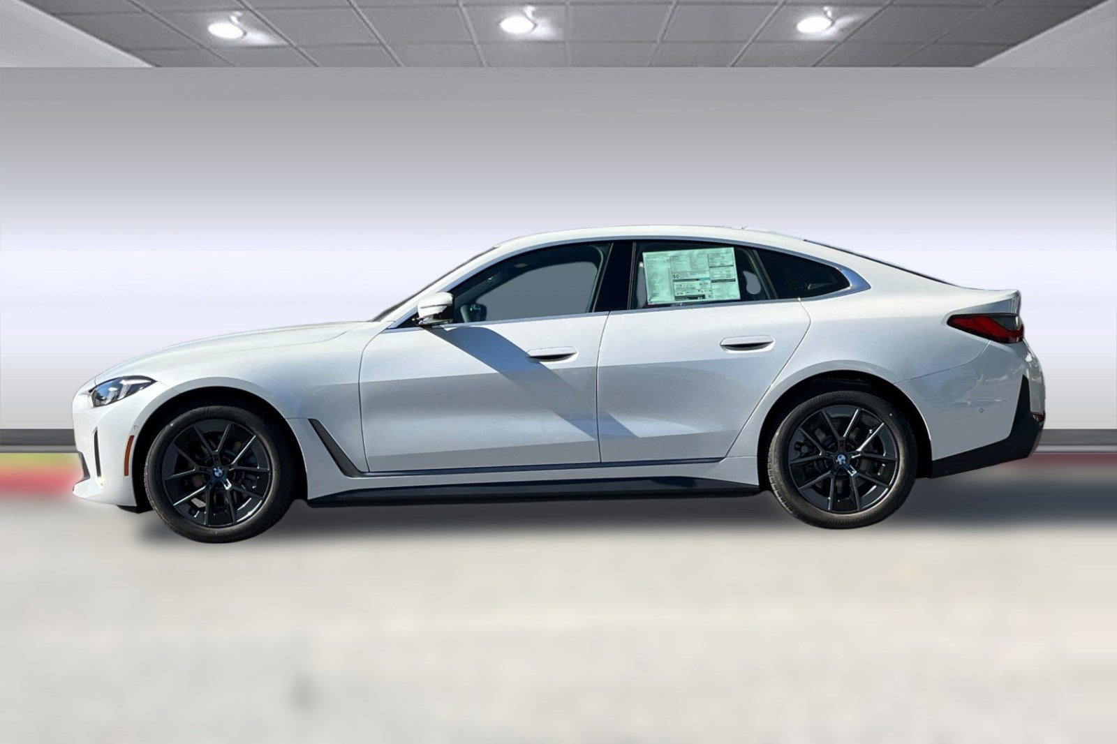 Used 2025 BMW i4 eDrive40 w/ Premium Package RWD image 2