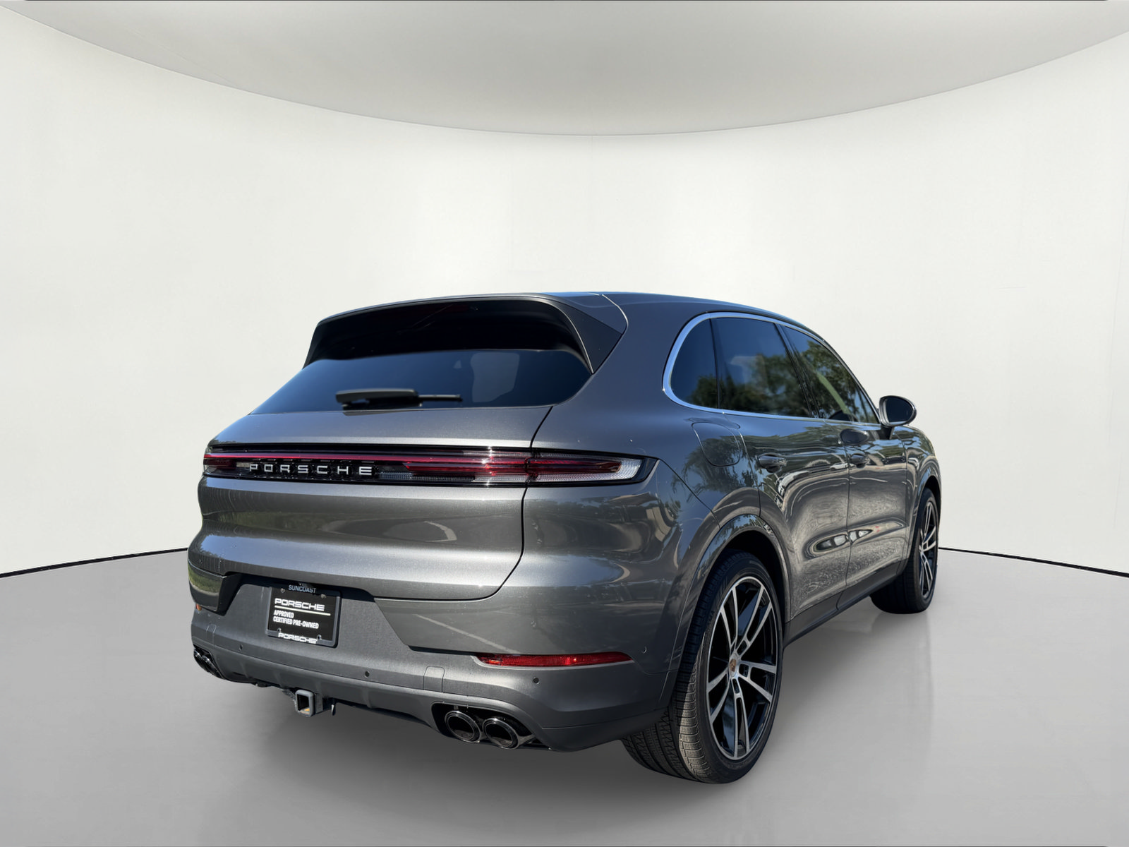 Certified 2026 Porsche Cayenne S AWD/4WD image 6