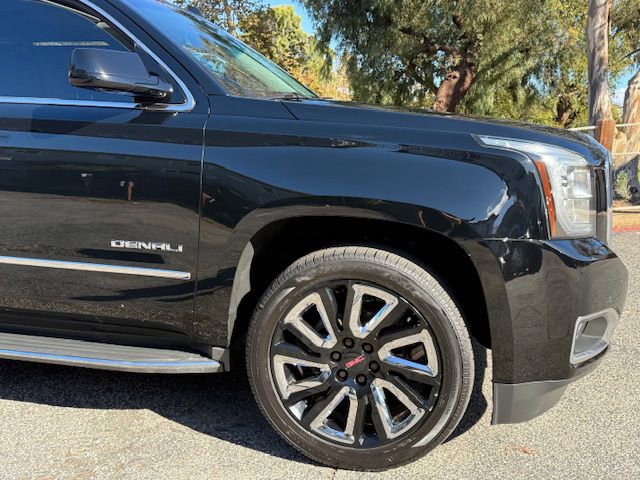 Used 2016 GMC Yukon Denali w/ Open Road Package image 17