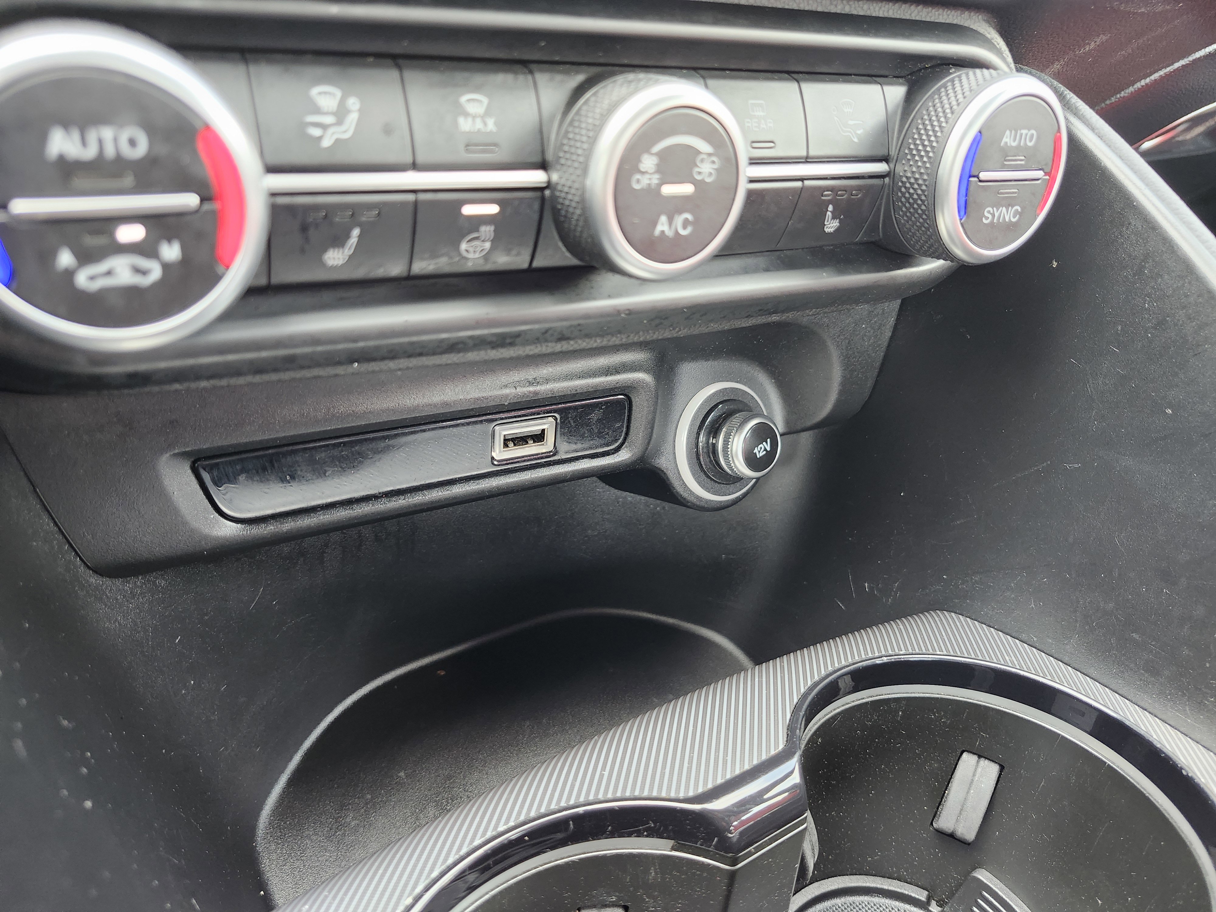 Used 2022 Alfa Romeo Giulia Veloce image 10