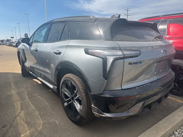 New 2026 Chevrolet Blazer EV SS w/ LPO, Blackout Package image 4