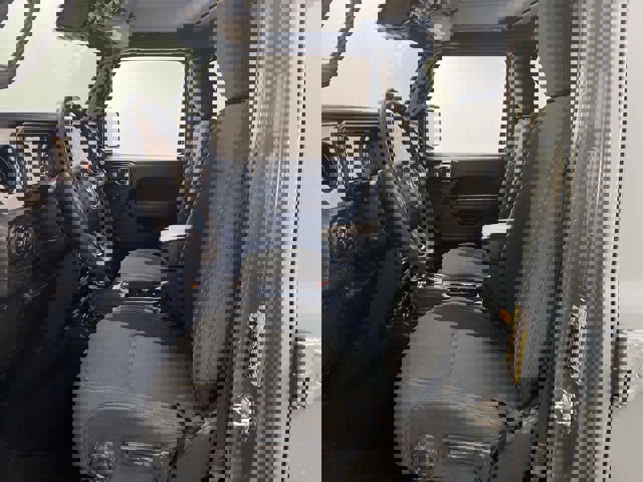 Used 2024 Jeep Wrangler Sport S image 12