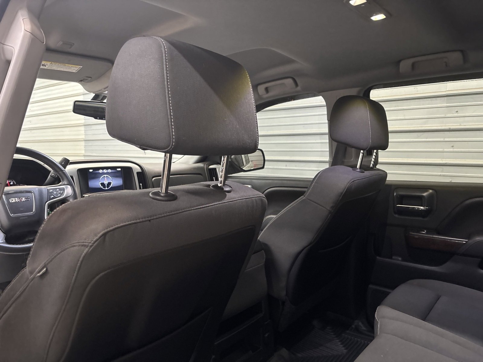 Used 2015 GMC Sierra 1500 SLE w/ Carbon-22 Edition image 22