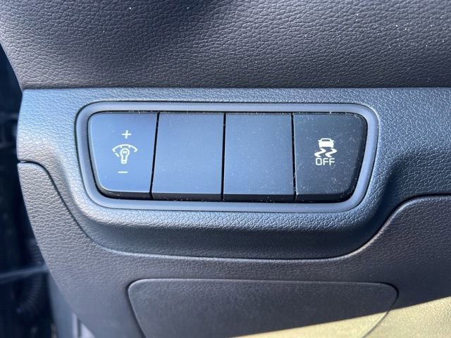 Certified 2024 Kia Forte LXS image 11