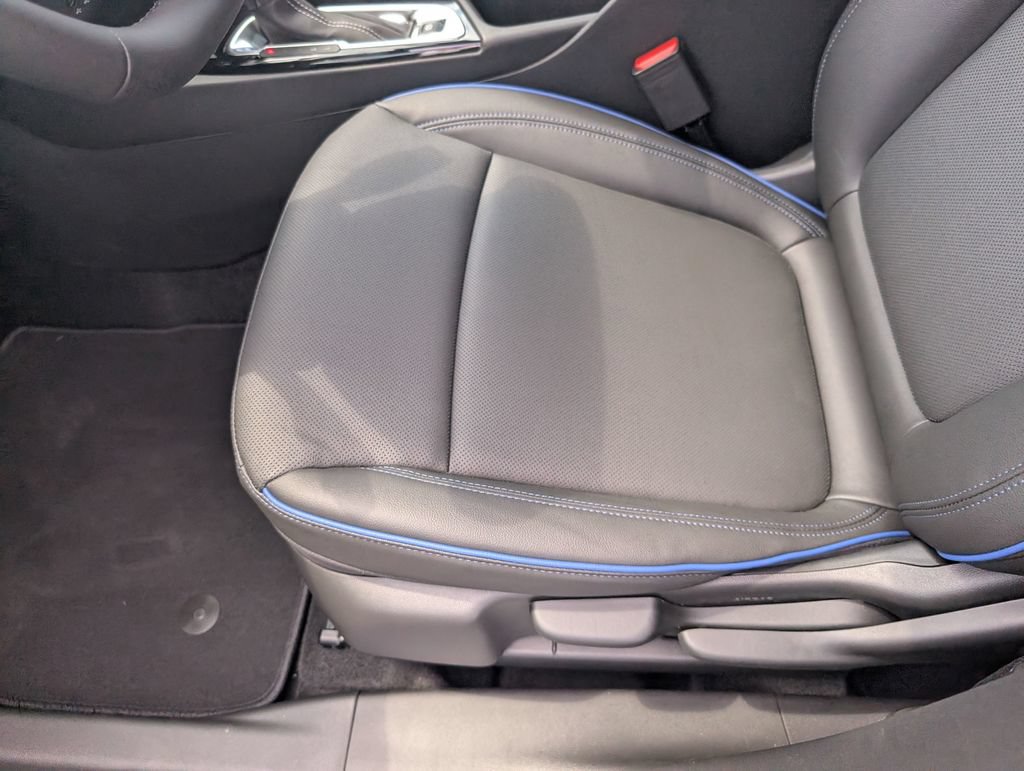New 2026 Buick Encore GX Sport Touring FWD image 21