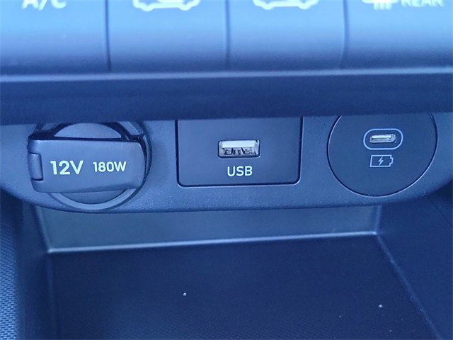 New 2025 Hyundai Elantra SE image 13