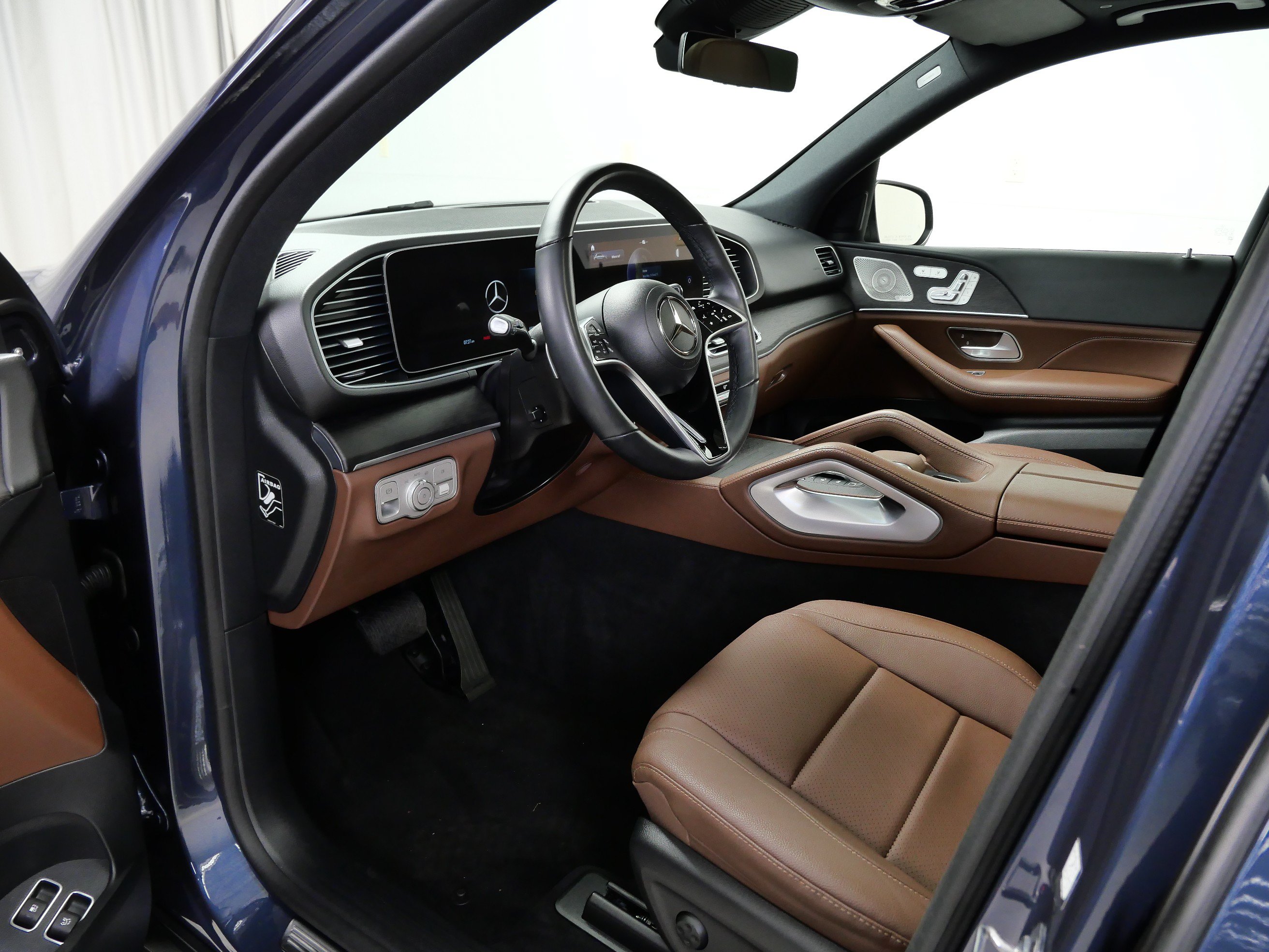 Certified 2025 Mercedes-Benz GLE 450e 4MATIC image 14