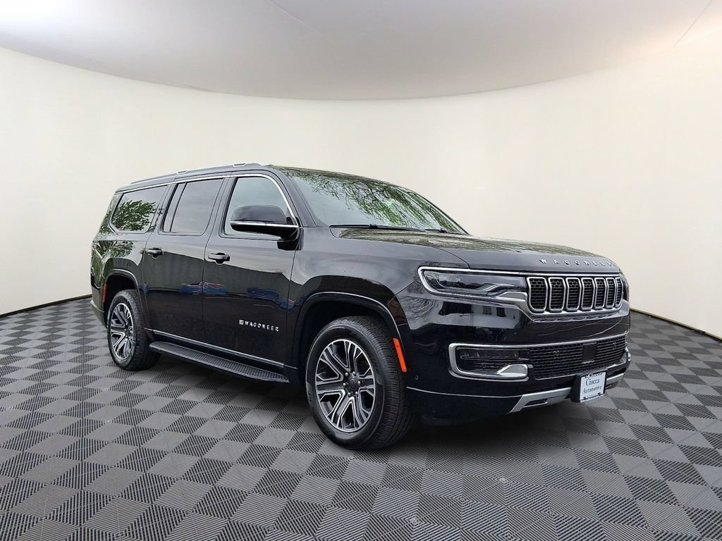 Used 2024 Jeep Wagoneer L Series II w/ Flexible Seating Group AWD/4WD image 1
