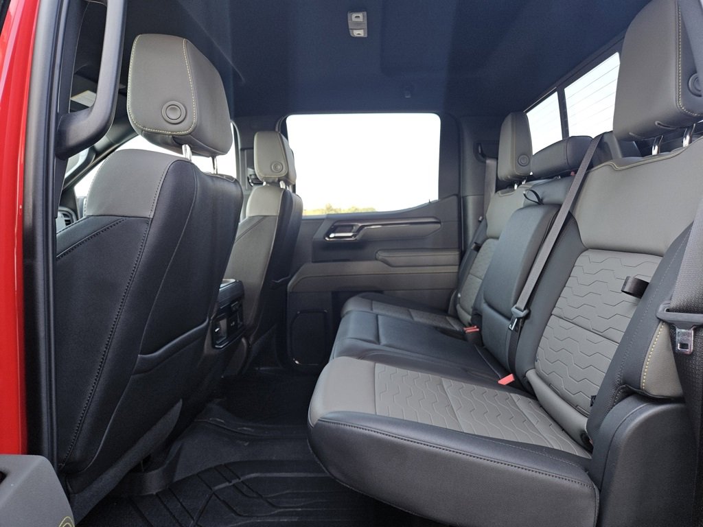Used 2024 Chevrolet Silverado 1500 ZR2 w/ Technology Package image 19