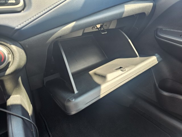 Used 2023 Nissan Versa SV FWD image 20