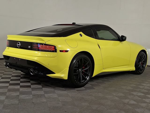 Used 2024 Nissan Z Performance w/ Floor Mat Package RWD image 9