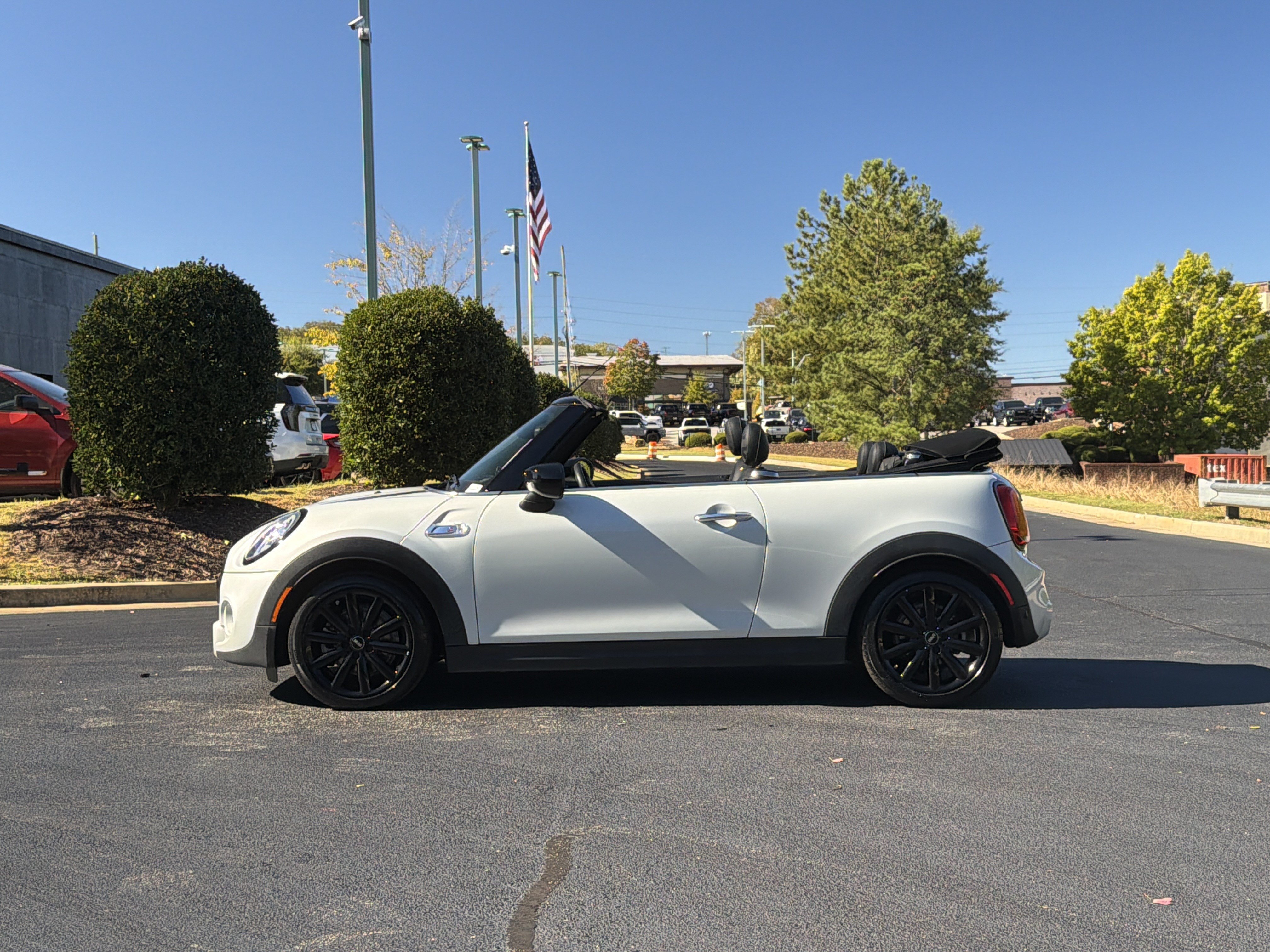 Used 2021 MINI Cooper S FWD image 14