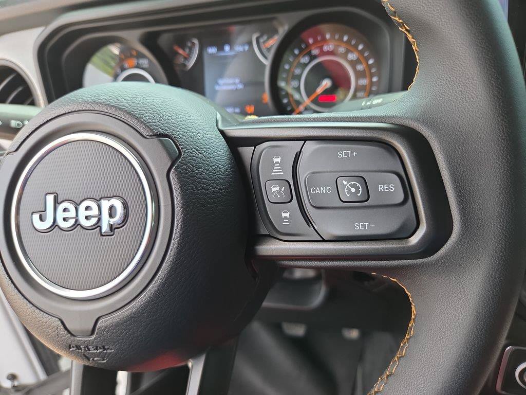 Used 2024 Jeep Wrangler Sport AWD/4WD image 13