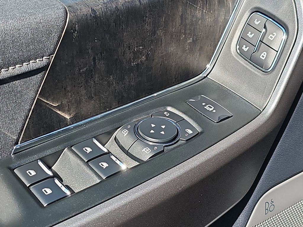 New 2026 Ford F350 Lariat w/ FX4 Off-Road Package image 29