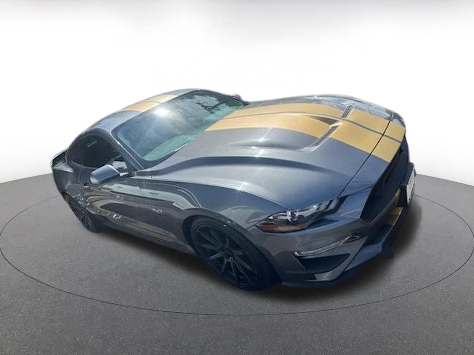 Used 2022 Ford Mustang GT Premium w/ GT Performance Package RWD image 2