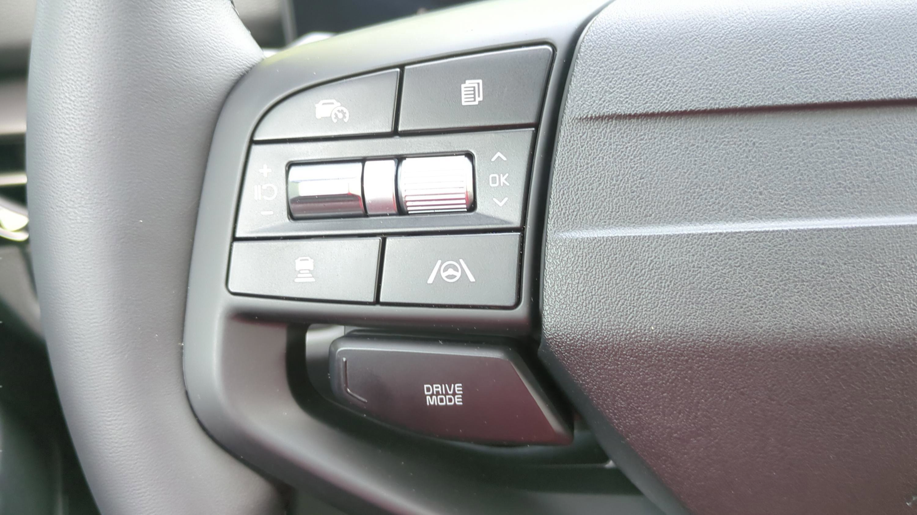 New 2026 Kia Sportage EX FWD image 19