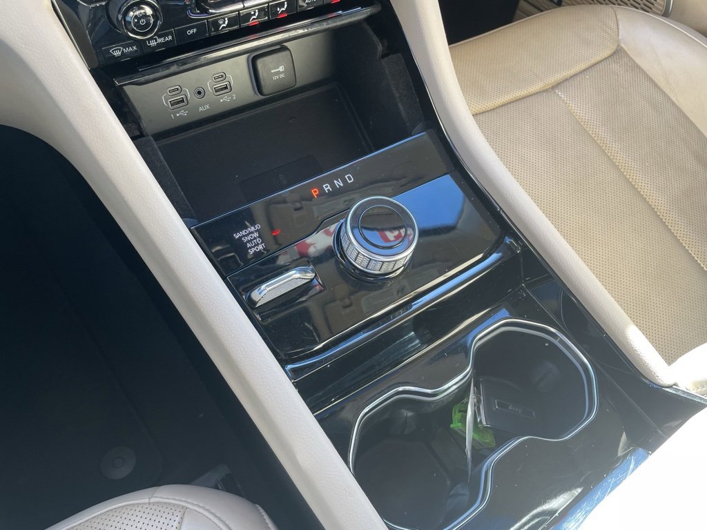 Used 2021 Jeep Grand Cherokee L Limited w/ Luxury Tech Group II image 18