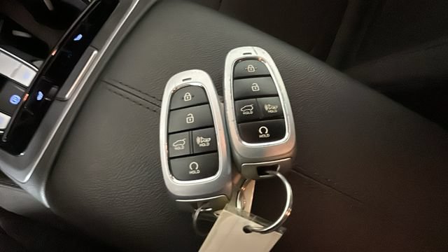 Certified 2024 Hyundai Tucson SEL FWD image 20