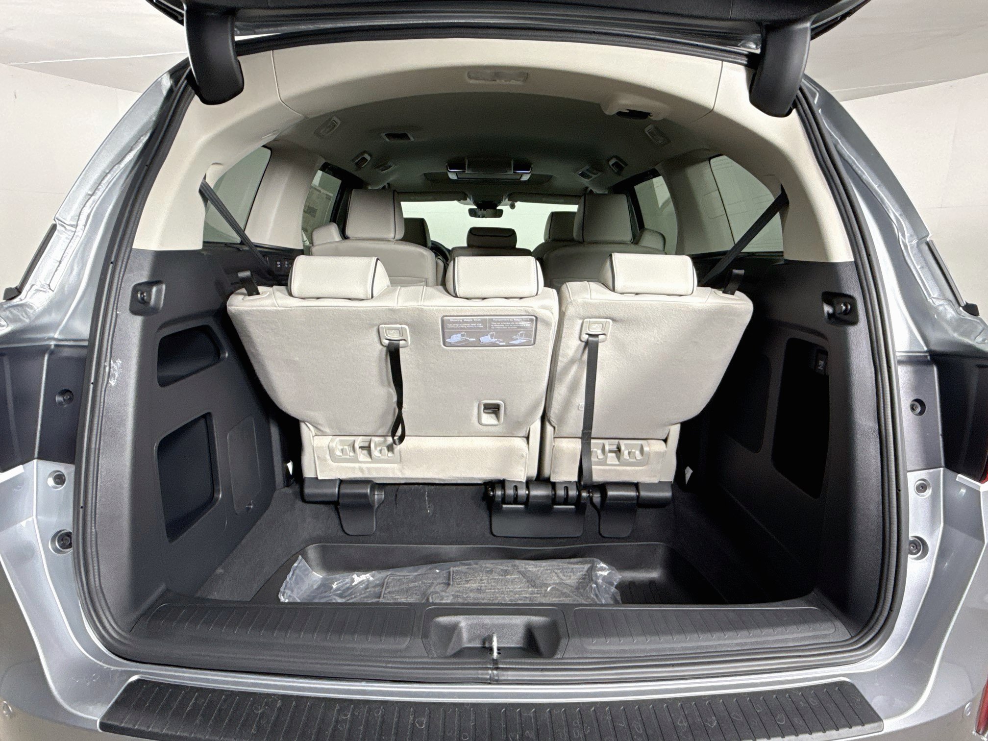 New 2027 Honda Odyssey Touring image 36