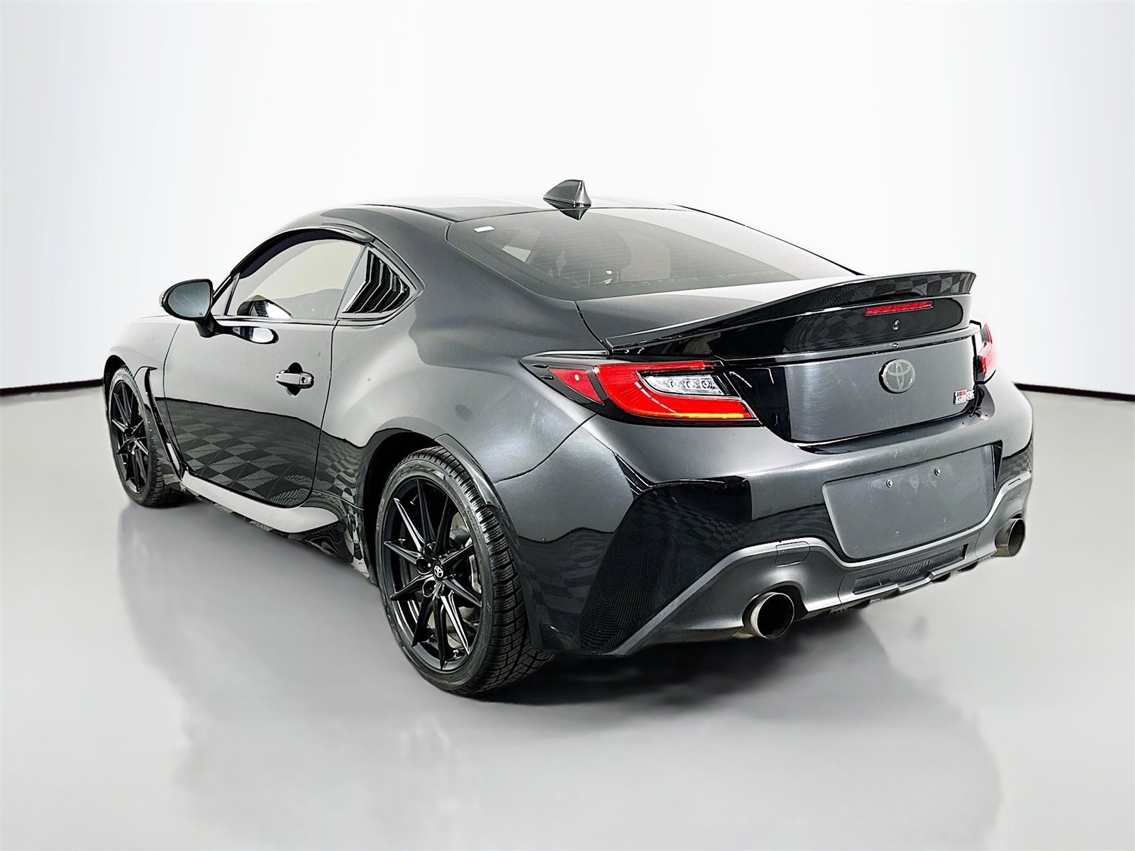 Used 2024 Toyota GR86 Premium image 5