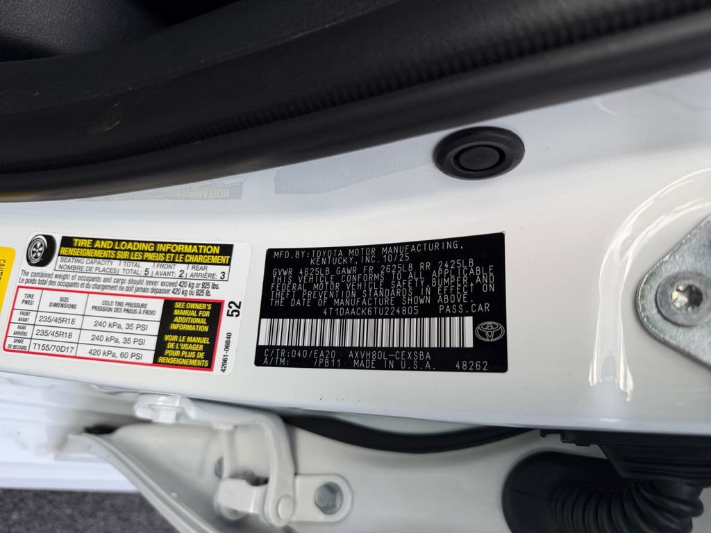 Used 2026 Toyota Camry SE w/ Convenience Package FWD image 30
