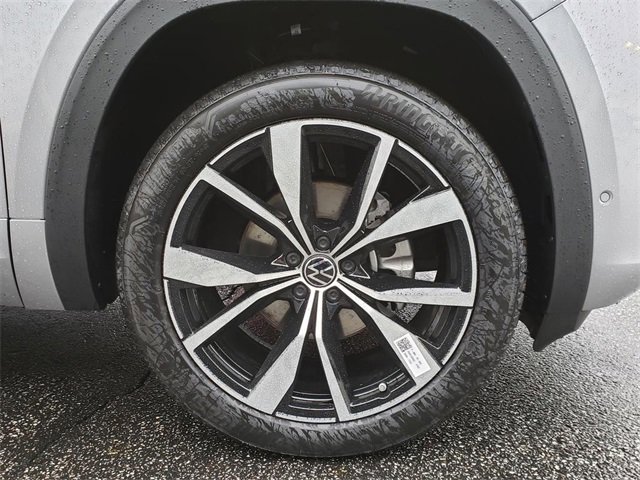 New 2026 Volkswagen Atlas SEL Premium R-Line image 12