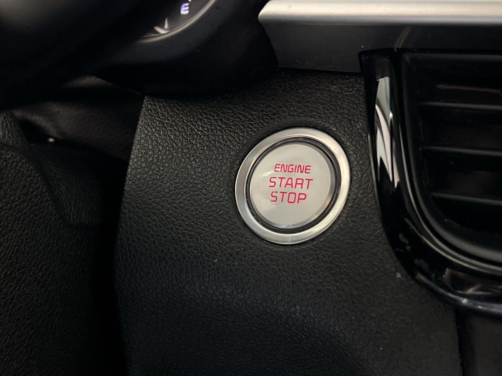 Used 2019 Kia Optima S w/ S Panoramic Sunroof Package FWD image 34