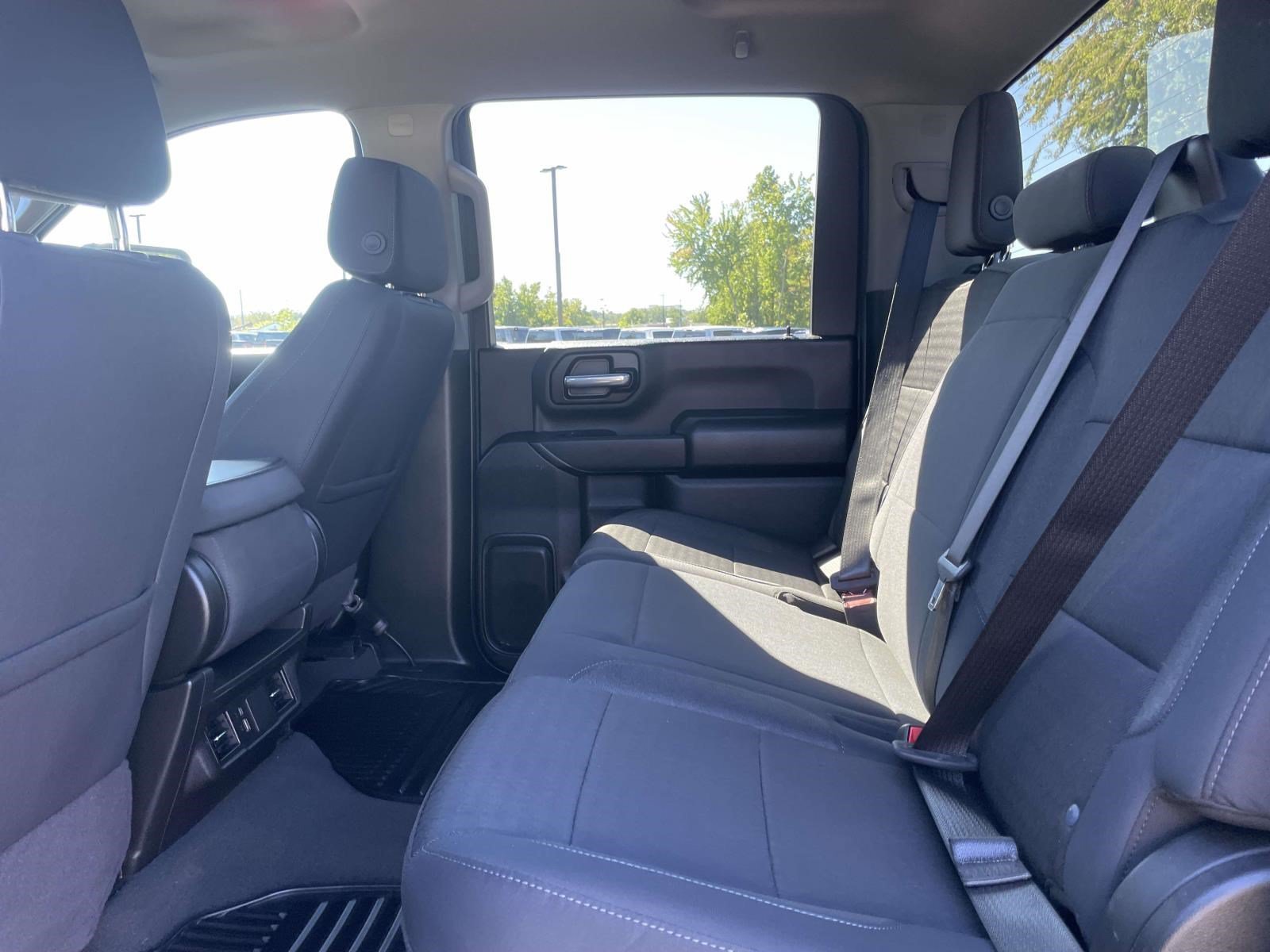 Used 2024 Chevrolet Silverado 2500 Custom w/ Custom Value Package AWD/4WD image 9