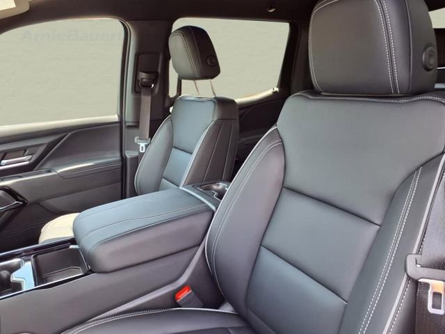 New 2026 Chevrolet Silverado EV LT image 8