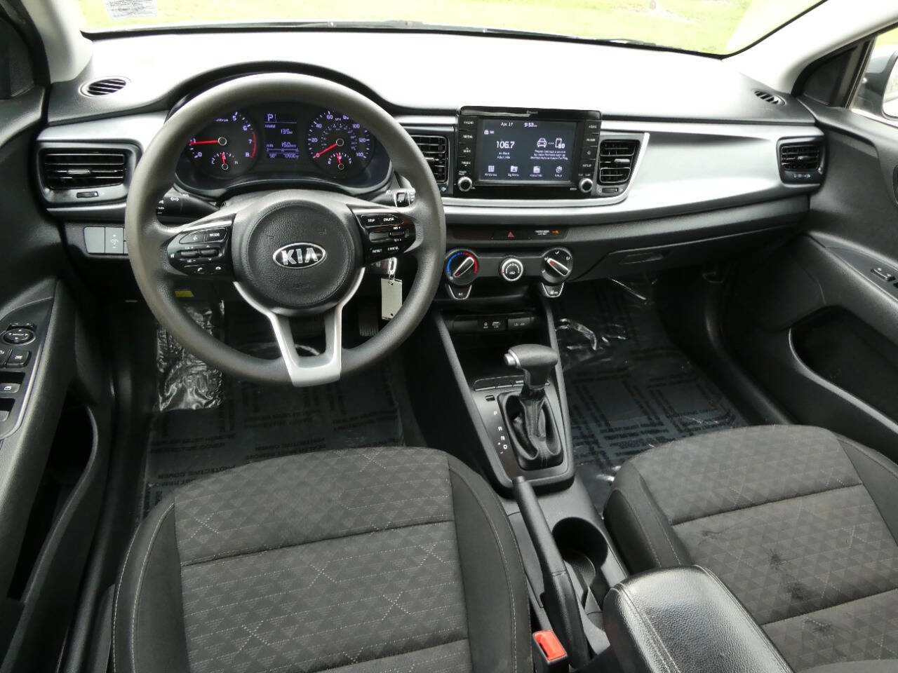 Used 2020 Kia Rio S image 9