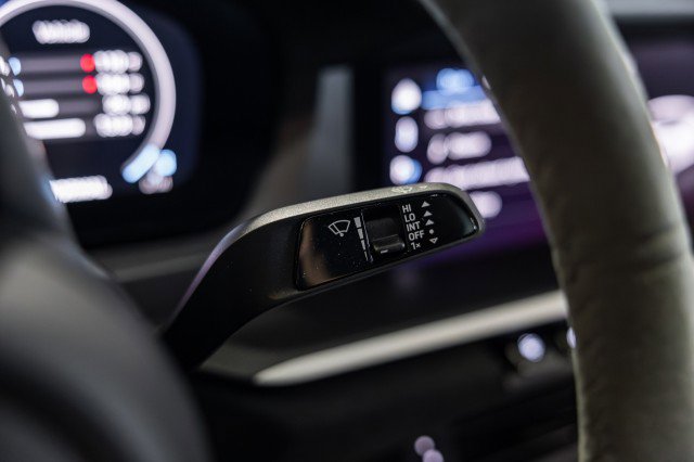 Used 2025 Porsche 911 Carrera GTS image 18